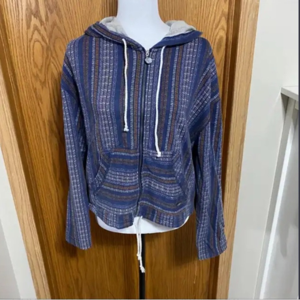 Cute lightweight zip jacket with hood and pockets